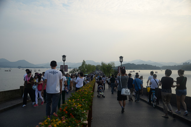 杭州釋放文旅消費新動能 公共交通限時免費，景區公園迎惠民禮包